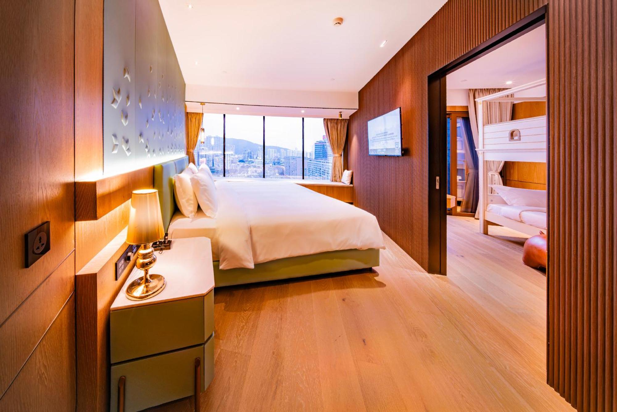 Yoho Treasure Island Hotel Macau Exterior foto